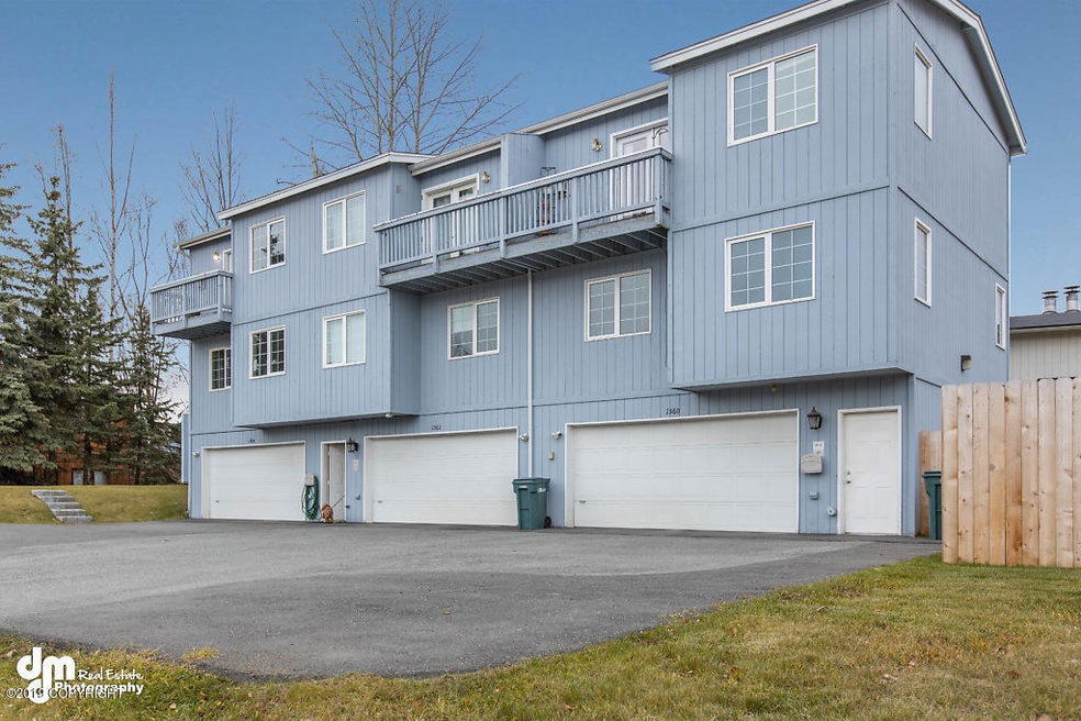 Exterior Front-ELKO9592-SMALL