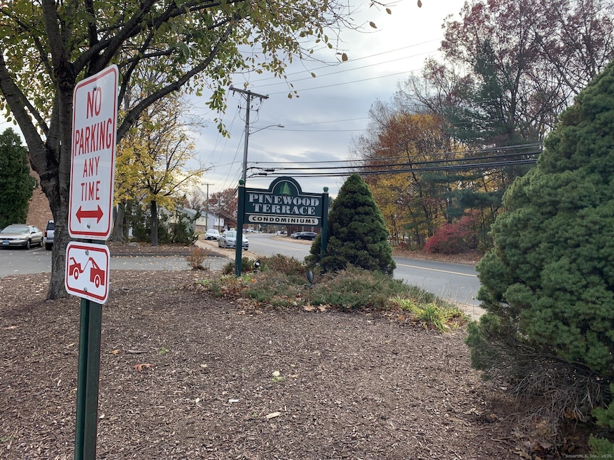 507 Emmett St unit 13, Bristol, CT 06010 - photo 1