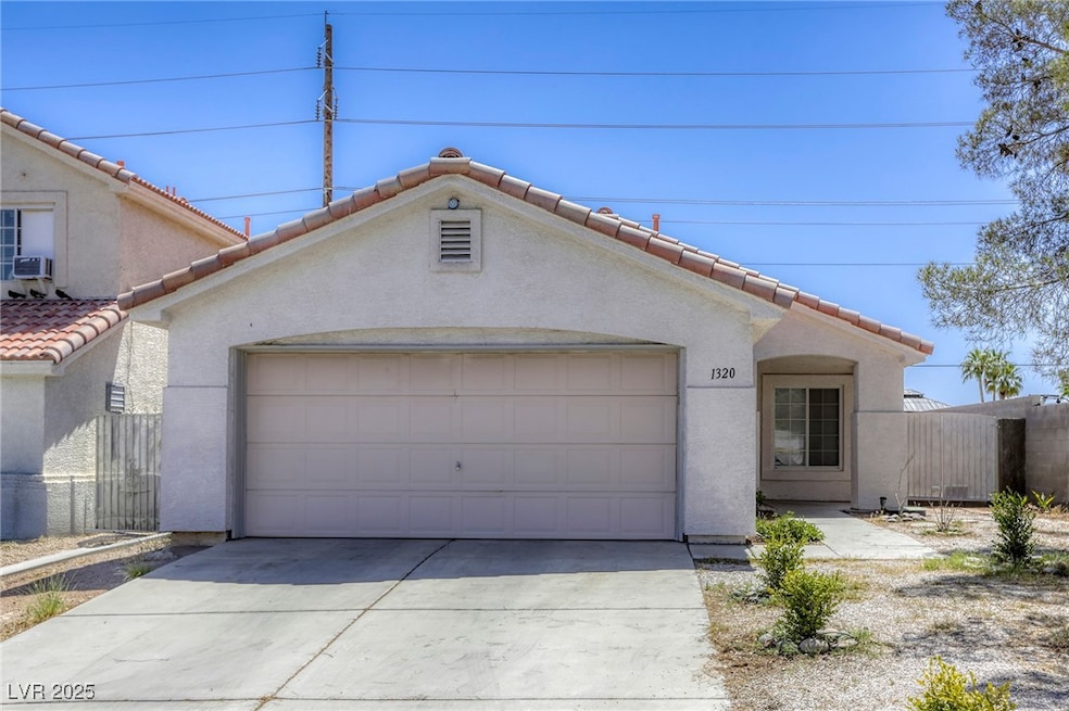 1320 Rainbow Meadows Dr, Las Vegas, NV 89128 - photo 1