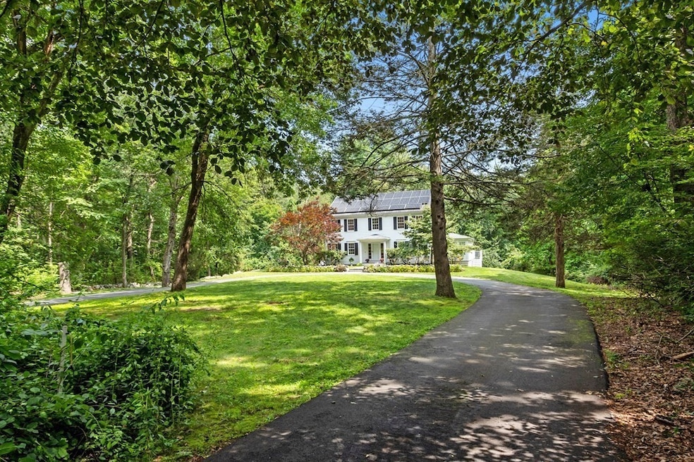 181 Bedford Rd, Lincoln, MA 01773 - photo 1