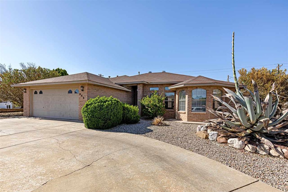 846 Mimosa Ave, Alamogordo, NM 88310 - photo 1