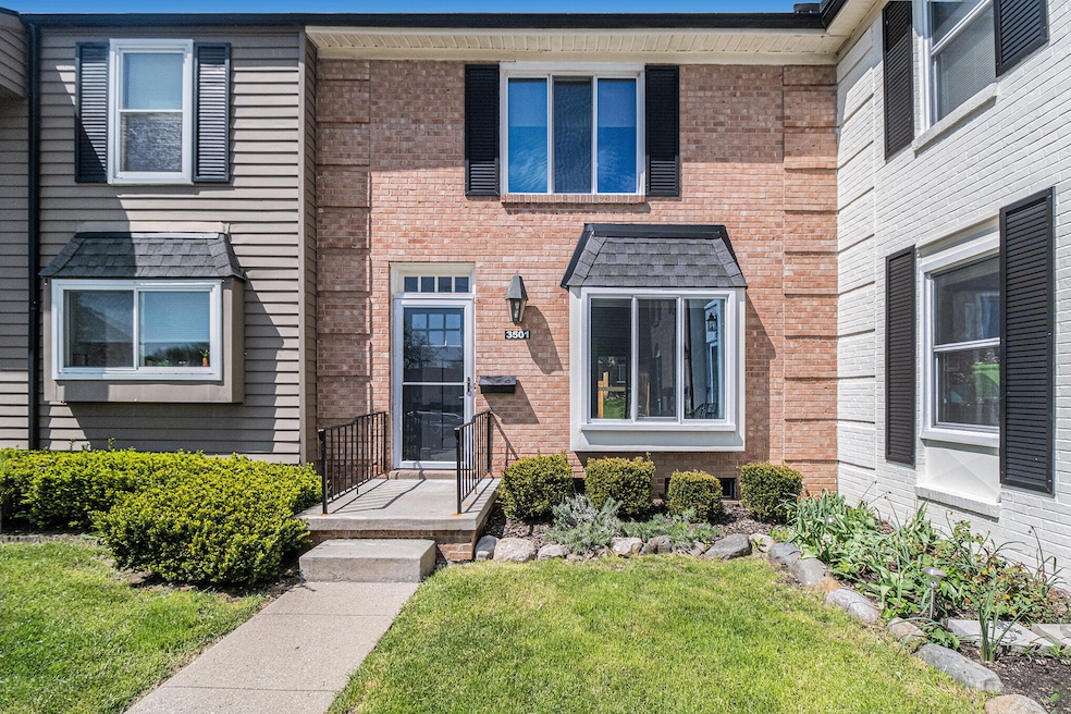 3501 Burbank Dr unit 104, Ann Arbor, MI 48105 - photo 1