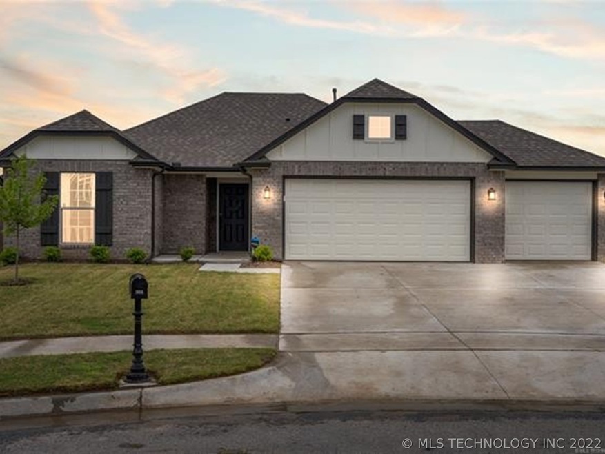 1614 E 139th St, Glenpool, OK 74033 - photo 1