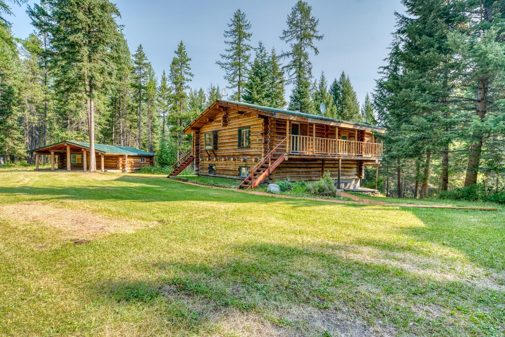 Main House & Cabin 2