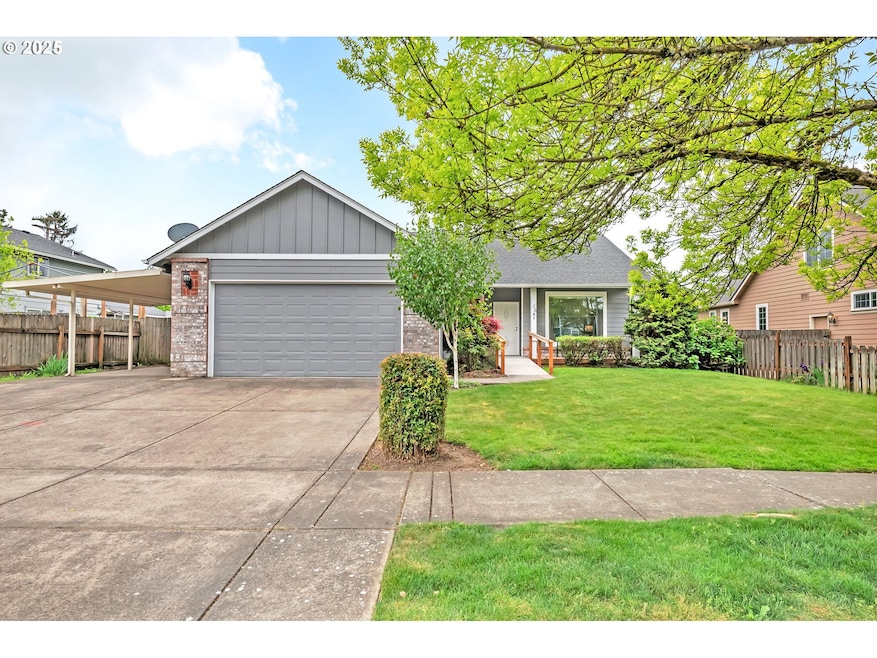 973 S St, Springfield, OR 97477 - photo 1