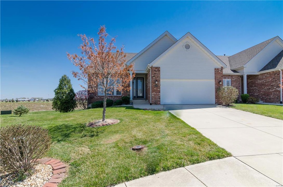 6857 Kensington Dr, Maryville, IL 62062 - photo 1