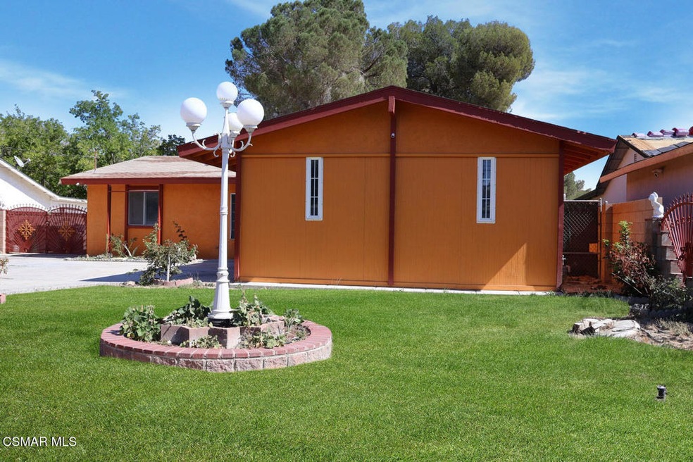 43236 20th St W, Lancaster, CA 93534 - photo 1