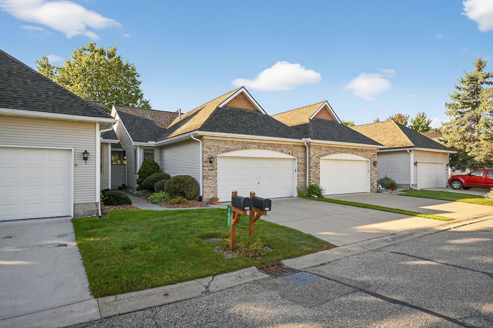 Pending $219,000 • Co-Listing Agent