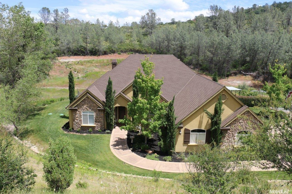 4551 Top Hand Dr, Placerville, CA 95667 - photo 1