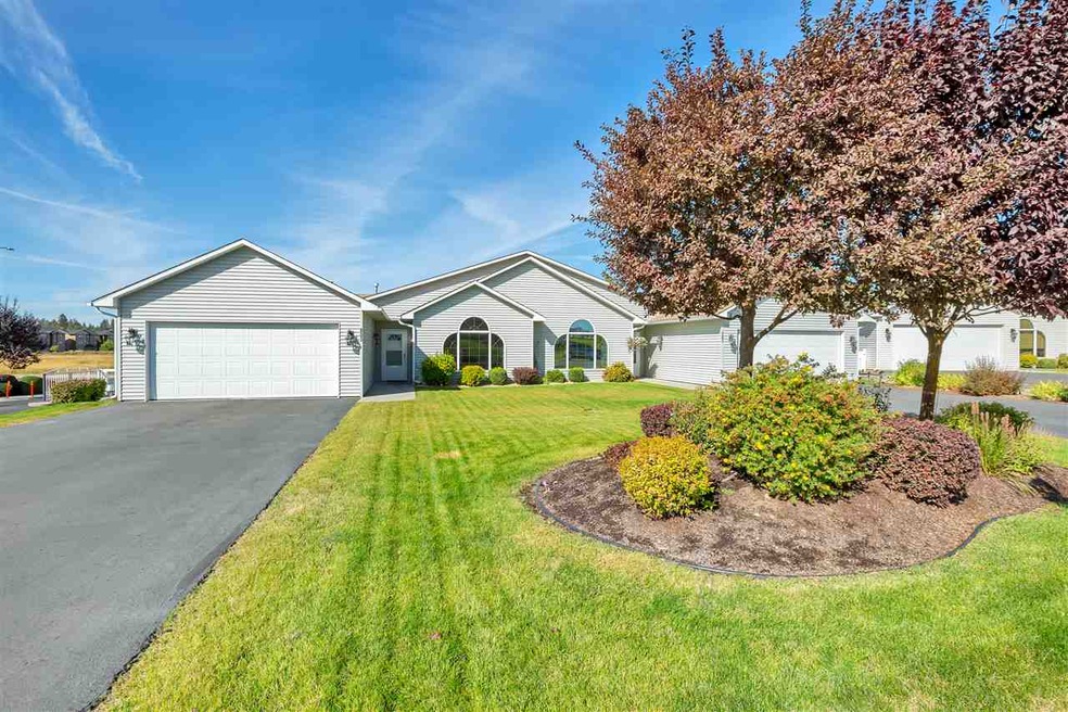 903 Golden Ct, Medical Lake, WA 99022 - photo 1