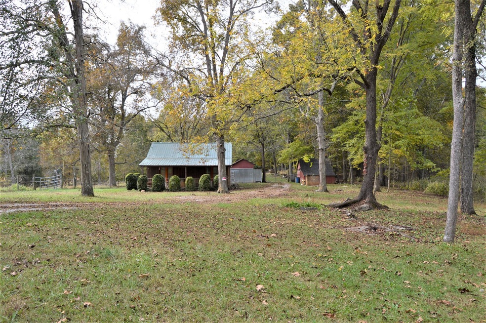 2964 Ownby Rd, Lewisburg, TN 37091 - photo 1