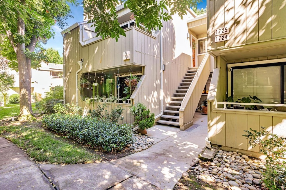 Pending $849,000 • Co-Listing Agent