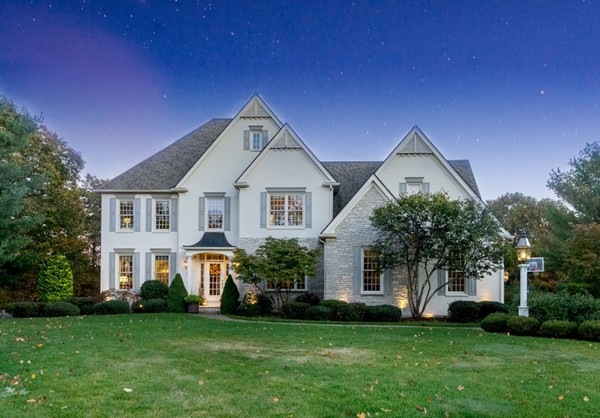 8 Chadwick Way, Hopkinton, MA 01748 - photo 1