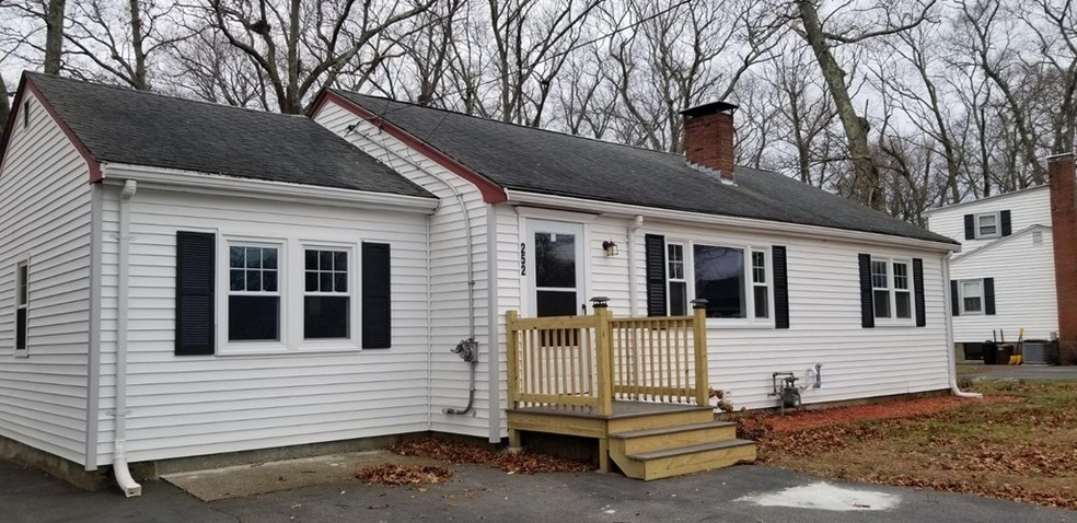252 Chestnut St, Randolph, MA 02368 - photo 1