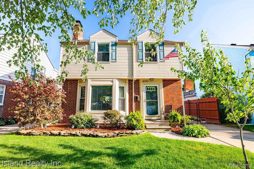 13171 Commonwealth