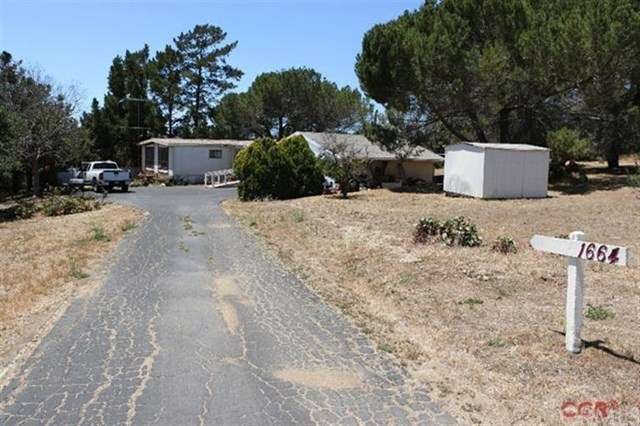 Looking at the Mobile home sitting toward the midd