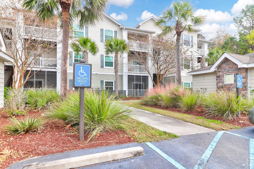 1300 Park Blvd W unit 716, Mount Pleasant, SC 29466 - photo 1