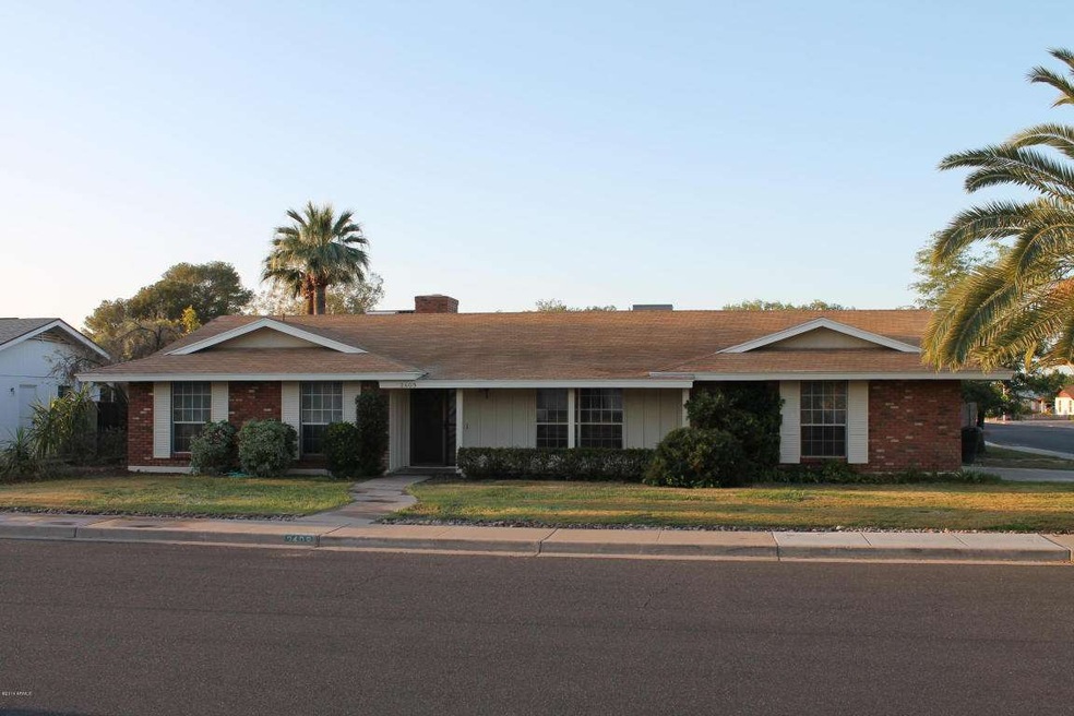 Front view of home