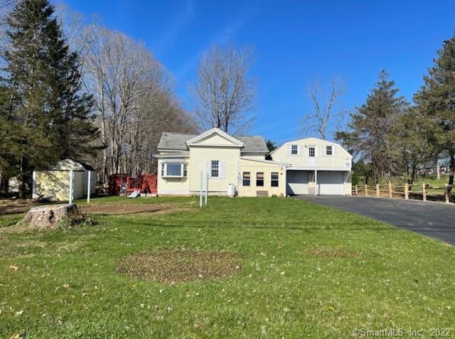 79 N Moodus Rd, Moodus, CT 06469 - photo 1