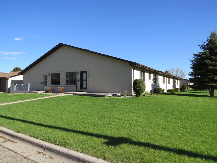 1432 8th Ave NE, Jamestown, ND 58401 - photo 1