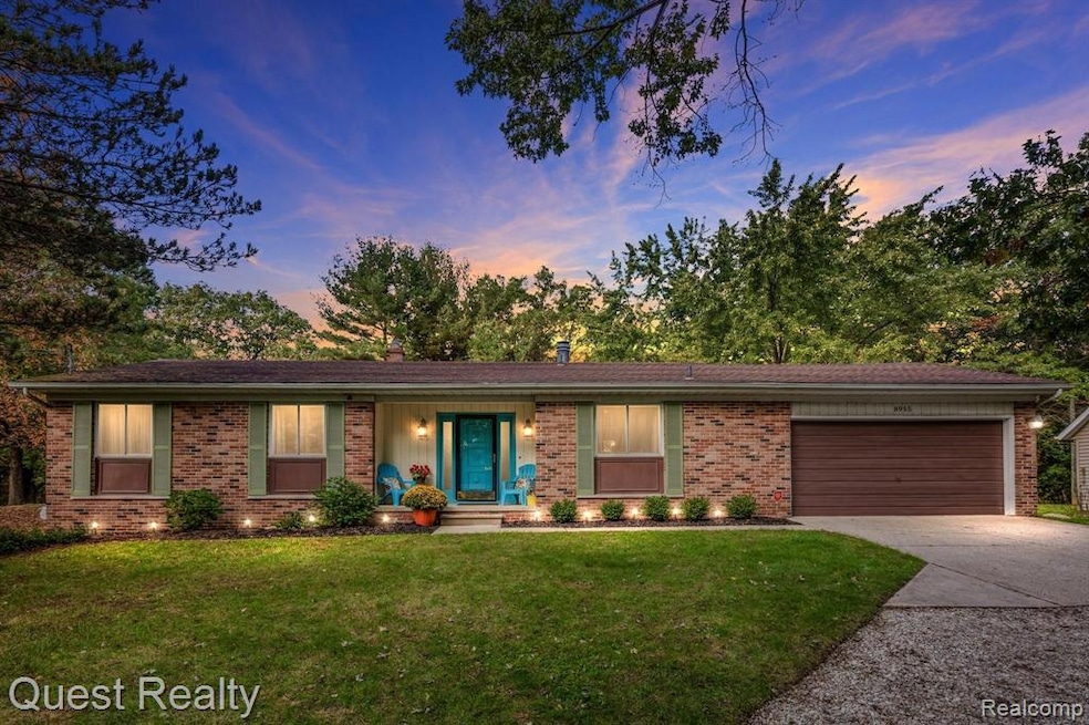 1-web-or-mls-8955 Onandaga Road, Independence Town