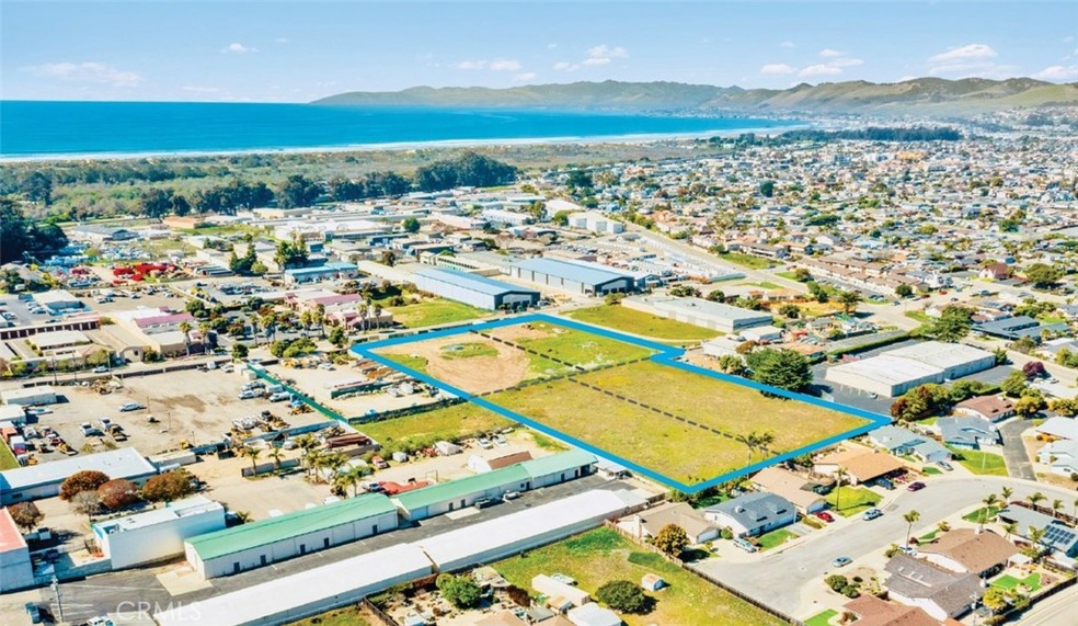 943 Huston St, Grover Beach, CA 93433 - photo 1