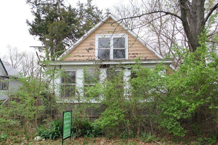 1509 Pierre St, Manhattan, KS 66502 - photo 1