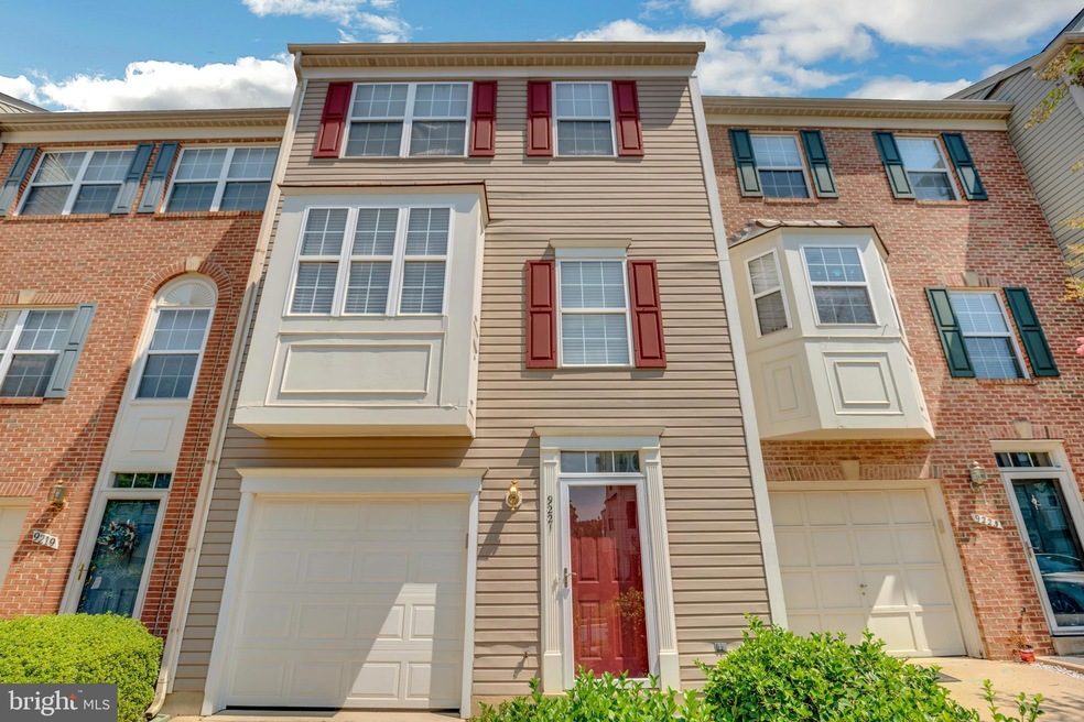 9221 Lorton Valley Rd, Lorton, VA 22079 - photo 1