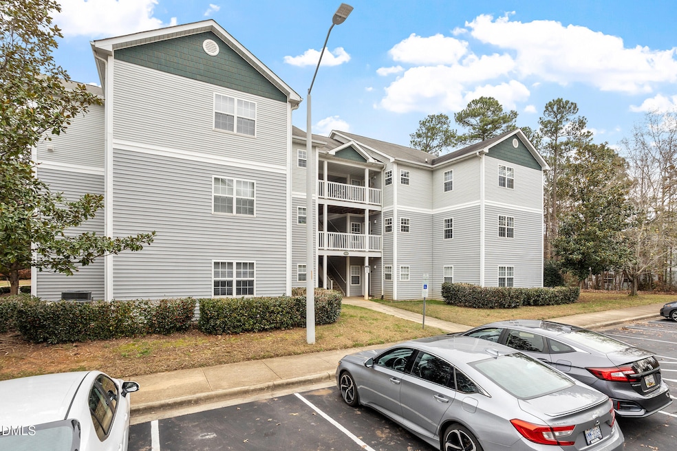 2031 Wolfmill Dr unit 204, Raleigh, NC 27603 - photo 1