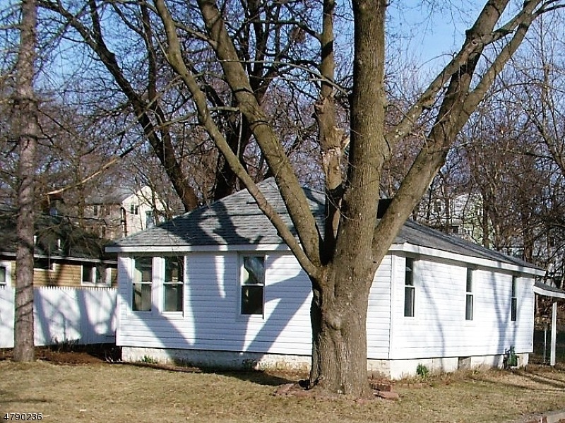 75 Sussex St, Newton, NJ 07860 - photo 1