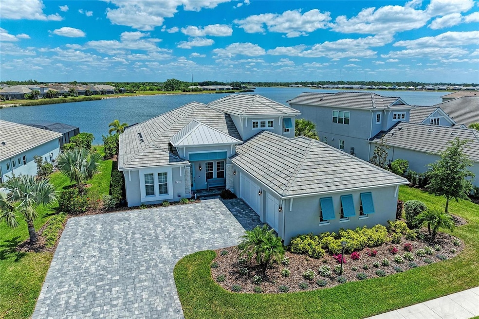 For Sale $2,190,000 • Co-Listing Agent