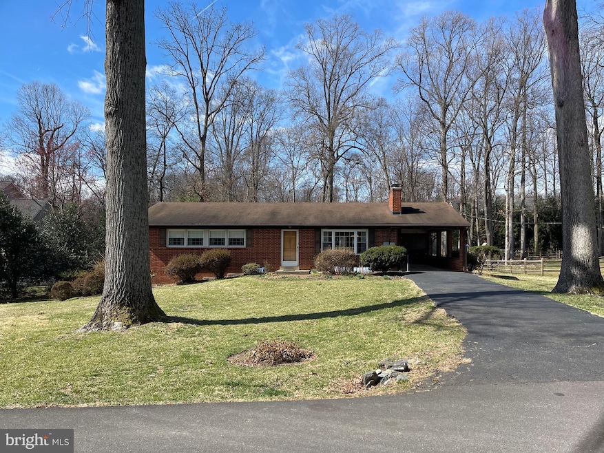 Sold $1,075,000 • Co-Listing Agent