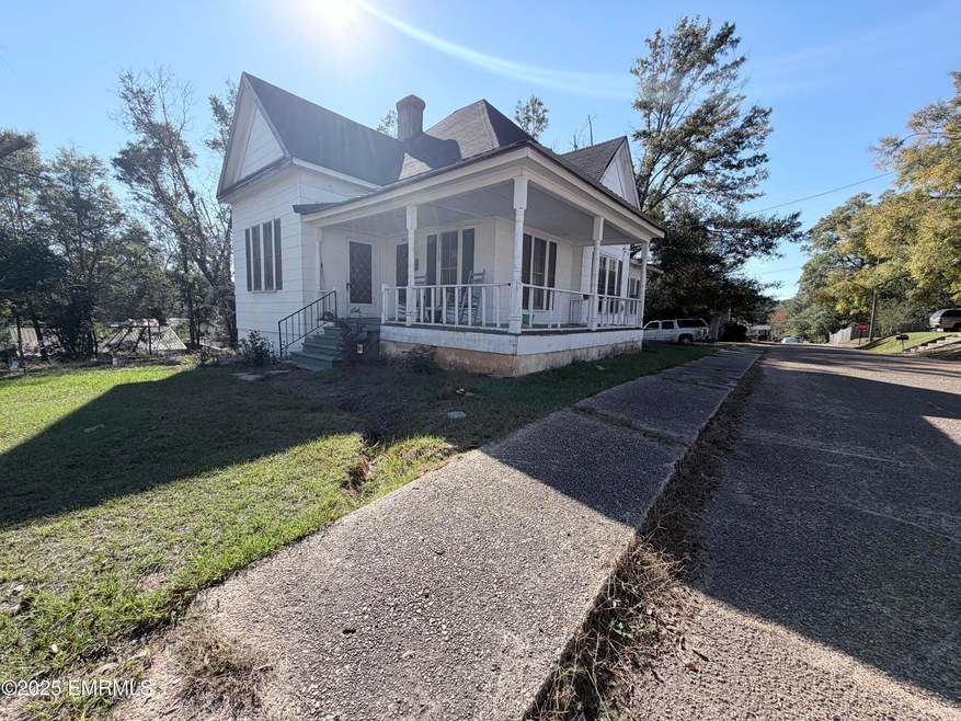 311 Range Ave, Philadelphia, MS 39350 - photo 1