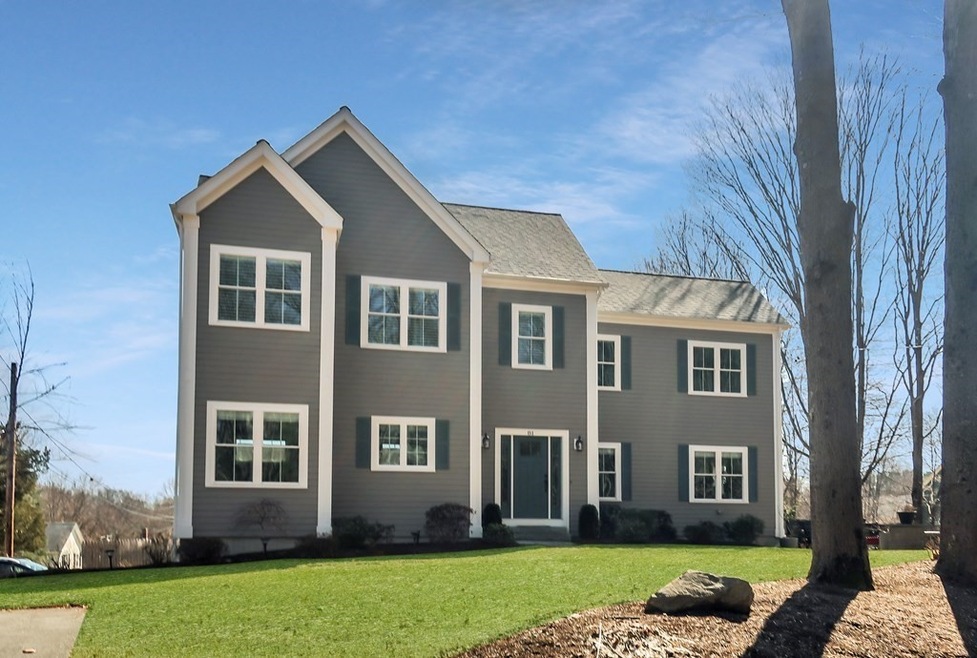 81 Vine St, Lexington, MA 02420 - photo 1