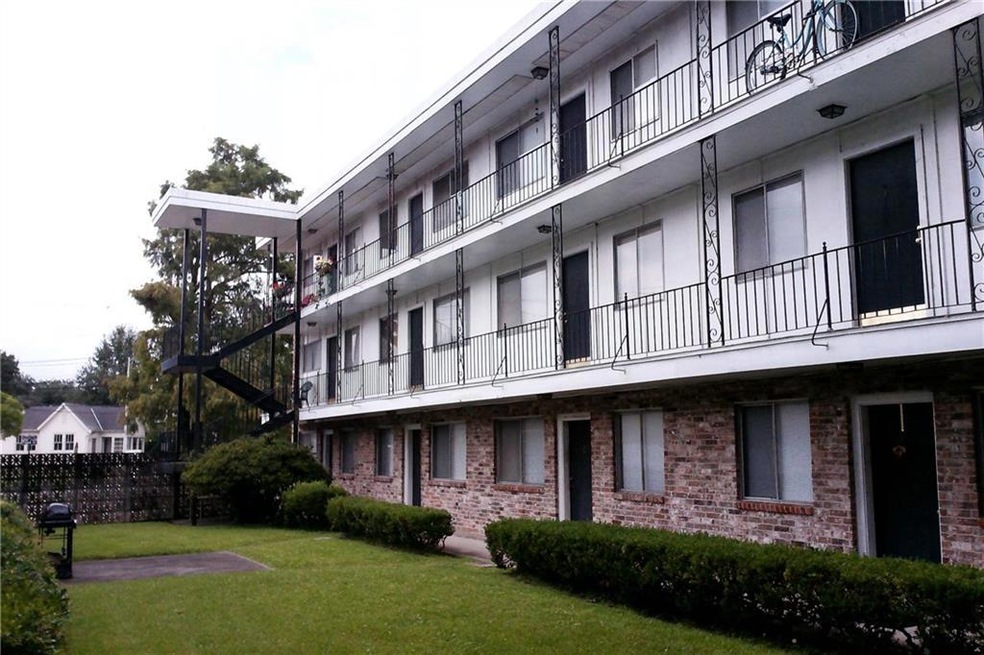 2 Metairie Ct unit G, Metairie, LA 70001 - photo 1