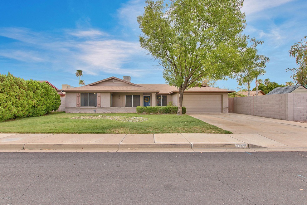 2140 S Extension Rd, Mesa, AZ 85210 - photo 1