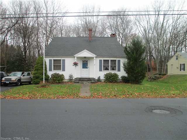 381 Chestnut Hill Ave, Waterbury, CT 06704 - photo 1