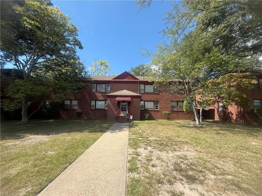 For Rent $1,200/month