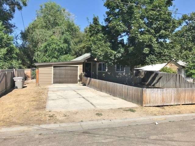 1121 S Elder St, Nampa, ID 83686 - photo 1