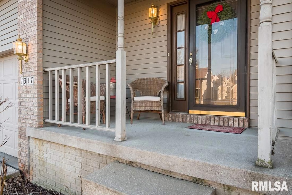 1317 W 51st St, Davenport, IA 52806 - photo 1