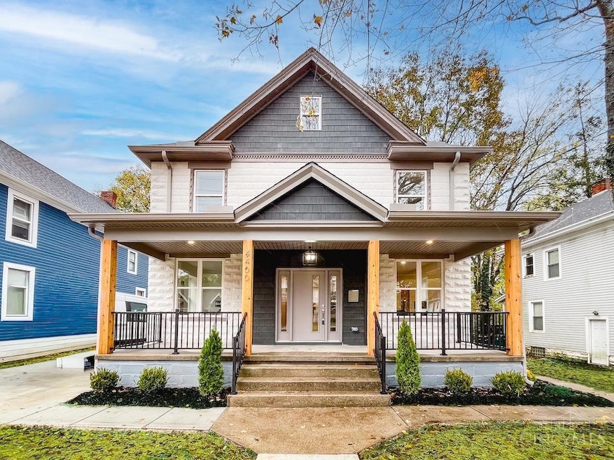 For Sale $659,000 • Co-Listing Agent