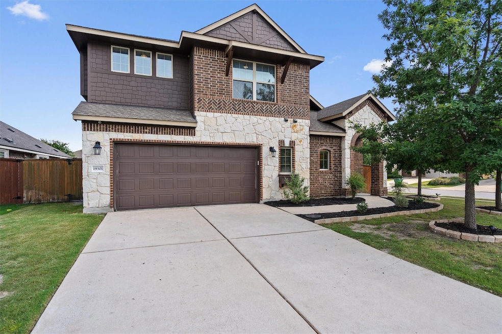 For Sale $399,000 • Co-Listing Agent