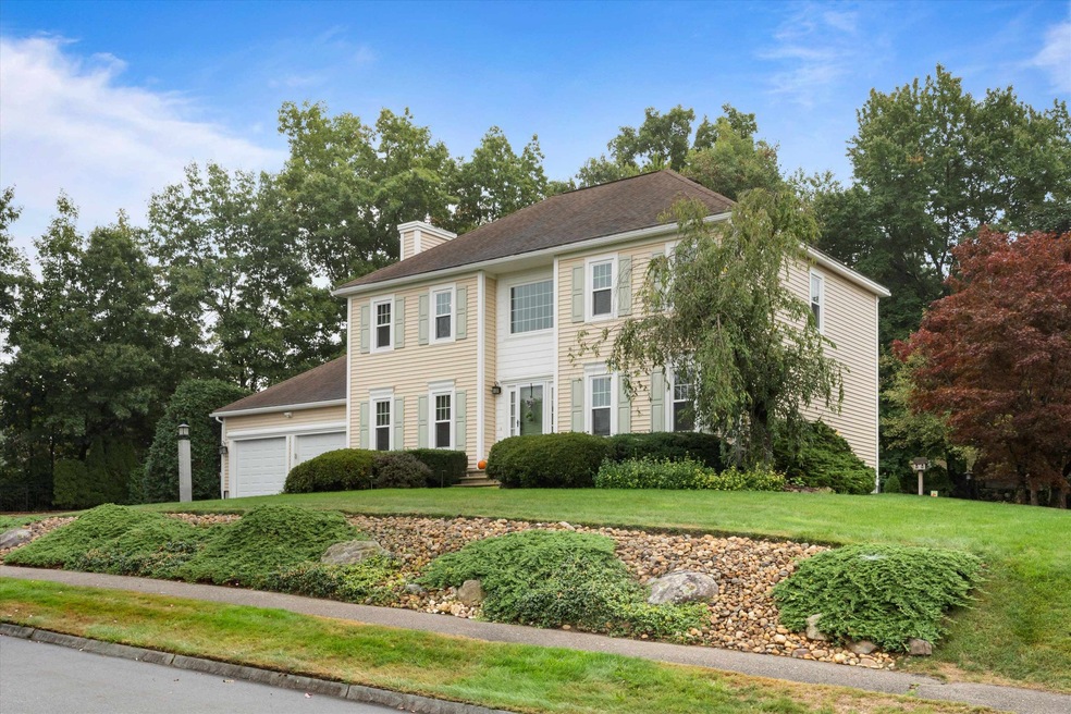 49 Monica Dr, Nashua, NH 03062 - photo 1