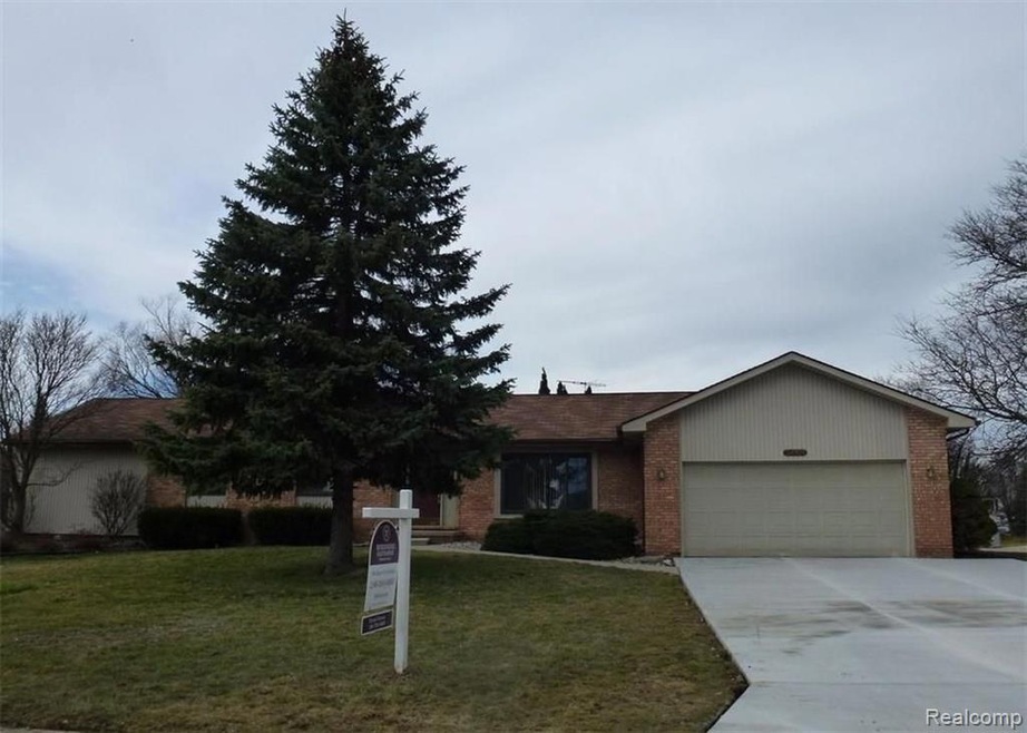 24101 NILAN DRIVE