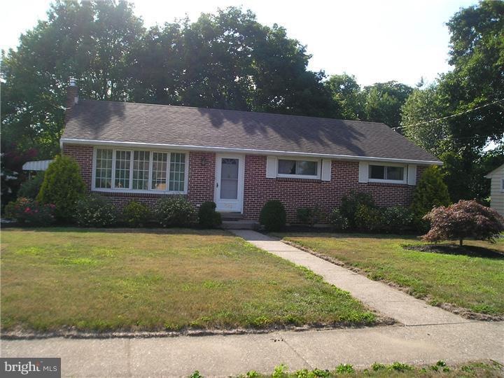 741 Fairmount Rd, Riegelsville, PA 18077 - photo 1