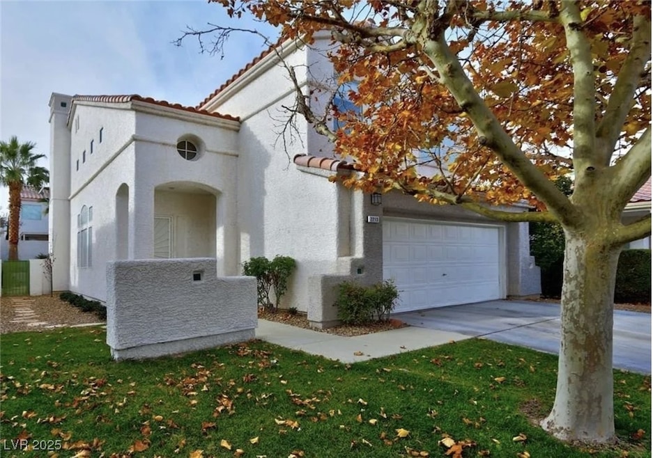 2213 Warm Walnut Dr, Las Vegas, NV 89134 - photo 1