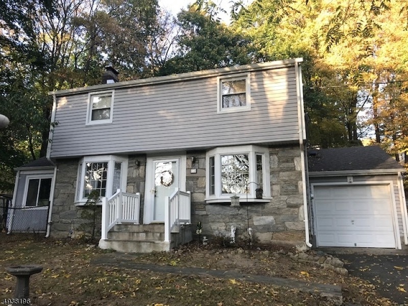 232 Hamburg Turnpike, Bloomingdale, NJ 07403 - photo 1