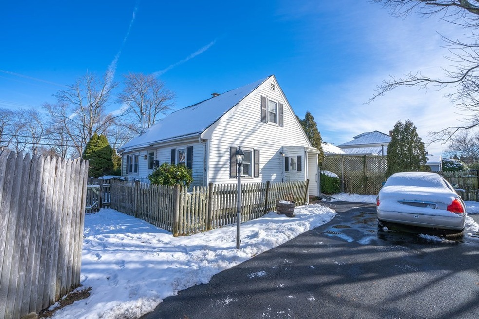 6 Nicks Rock Rd, Plymouth, MA 02360 - photo 1