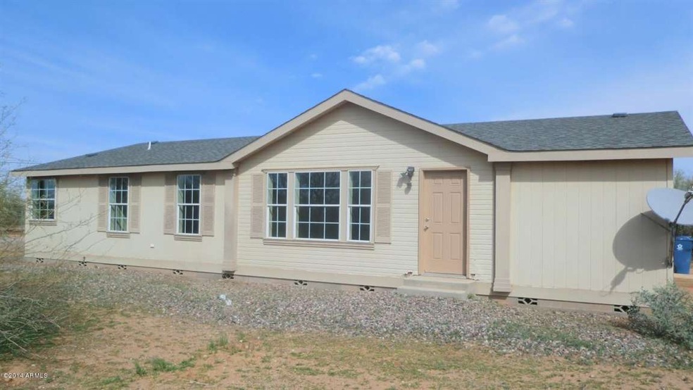 3 BEDROOM 2. BATHS