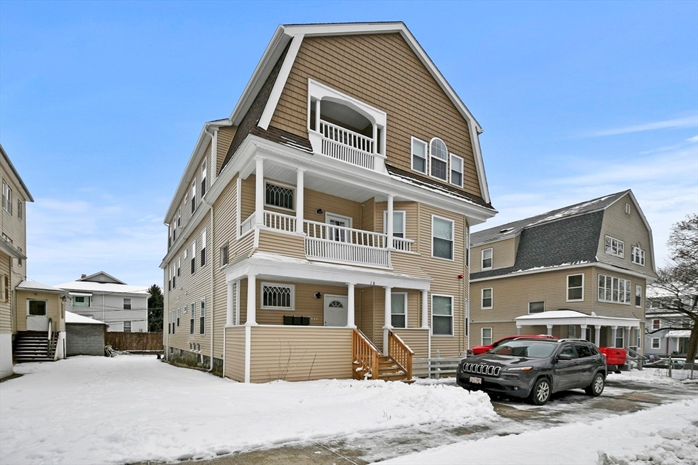 18 Hitchcock Rd unit 1, Worcester, MA 01603 - photo 1